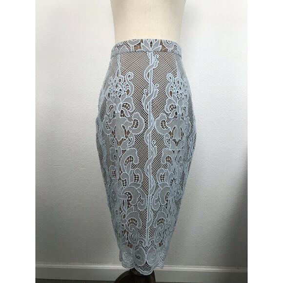 Ministry of Style Lace Scalloped Hem Pencil Skirt Lined - Picture 1 of 10